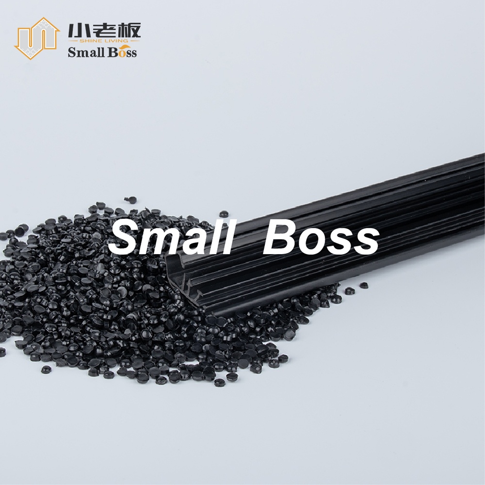 Low shrinkage rigid PVC Compound for louvers